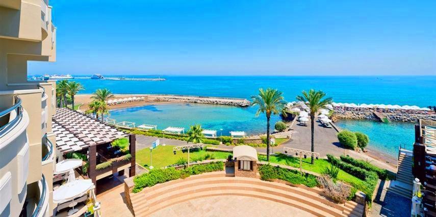 Vuni Palace Premium Hotel & Spa & Casino Beachfront Location ! Kyrenia  Ngoại thất bức ảnh