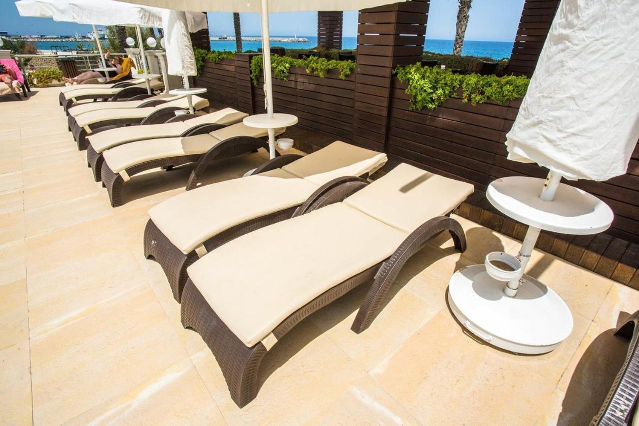 Vuni Palace Premium Hotel & Spa & Casino Beachfront Location ! Kyrenia  Ngoại thất bức ảnh