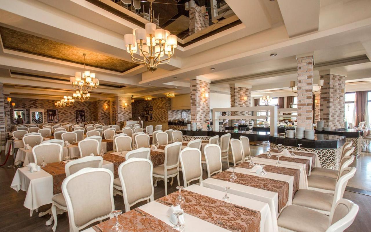 Vuni Palace Premium Hotel & Spa & Casino Beachfront Location ! Kyrenia  Ngoại thất bức ảnh