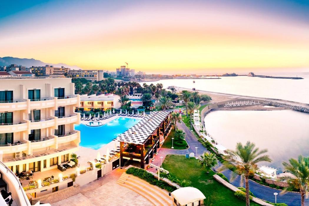 Vuni Palace Premium Hotel & Spa & Casino Beachfront Location ! Kyrenia  Ngoại thất bức ảnh
