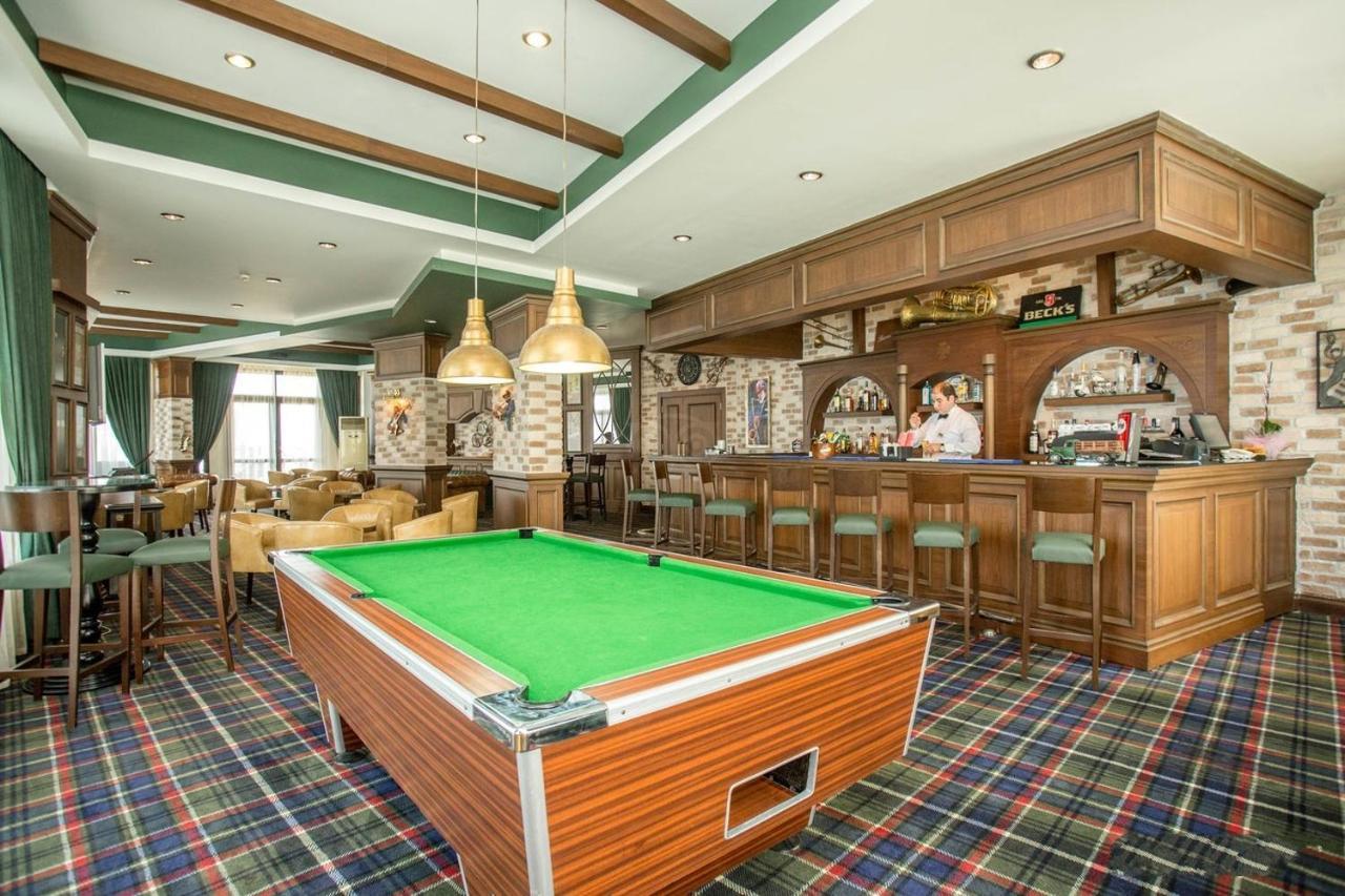 Vuni Palace Premium Hotel & Spa & Casino Beachfront Location ! Kyrenia  Ngoại thất bức ảnh