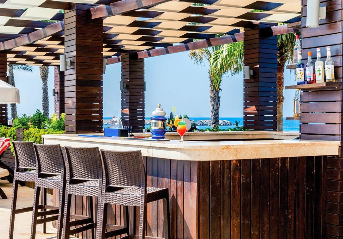 Vuni Palace Premium Hotel & Spa & Casino Beachfront Location ! Kyrenia  Ngoại thất bức ảnh