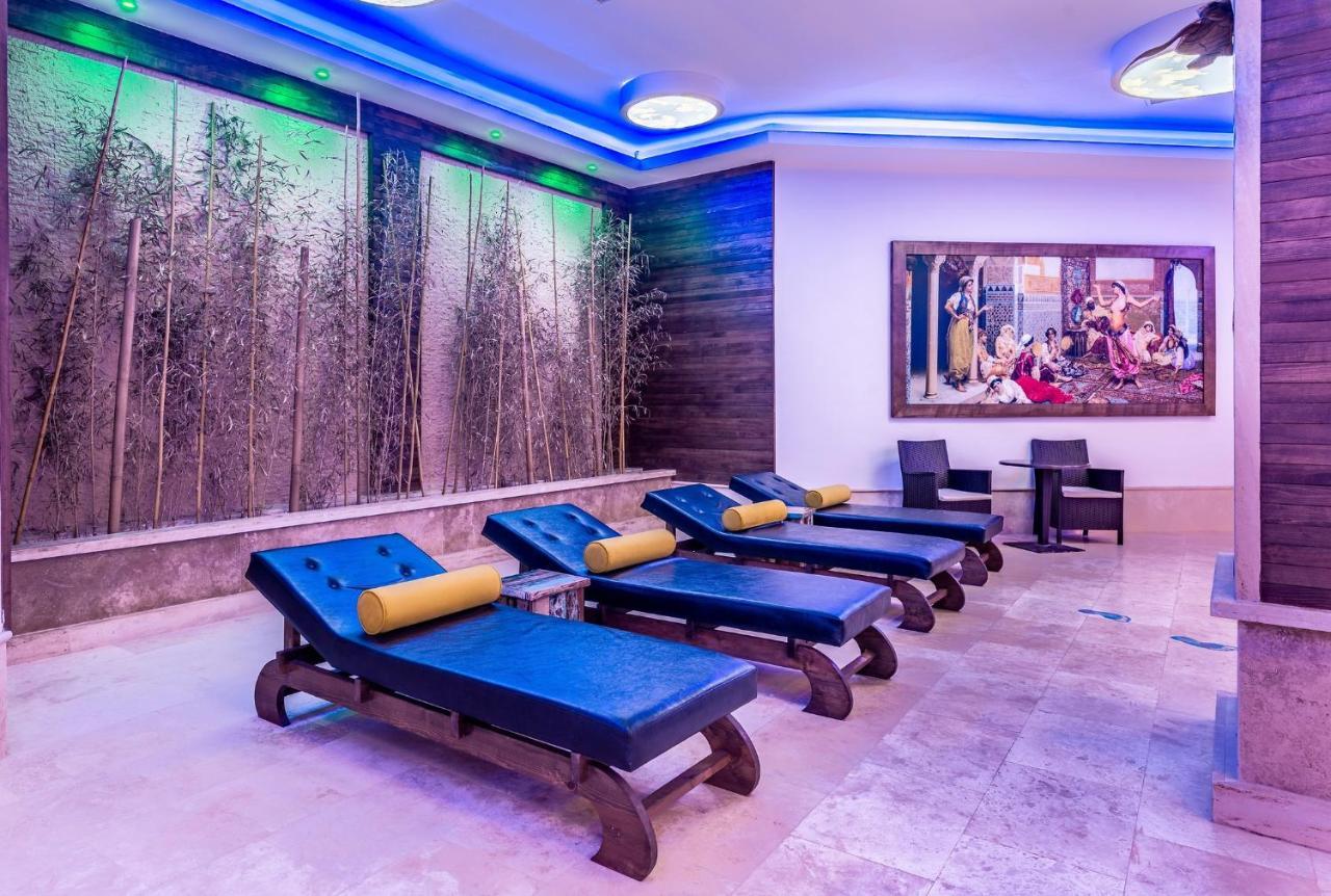 Vuni Palace Premium Hotel & Spa & Casino Beachfront Location ! Kyrenia  Ngoại thất bức ảnh