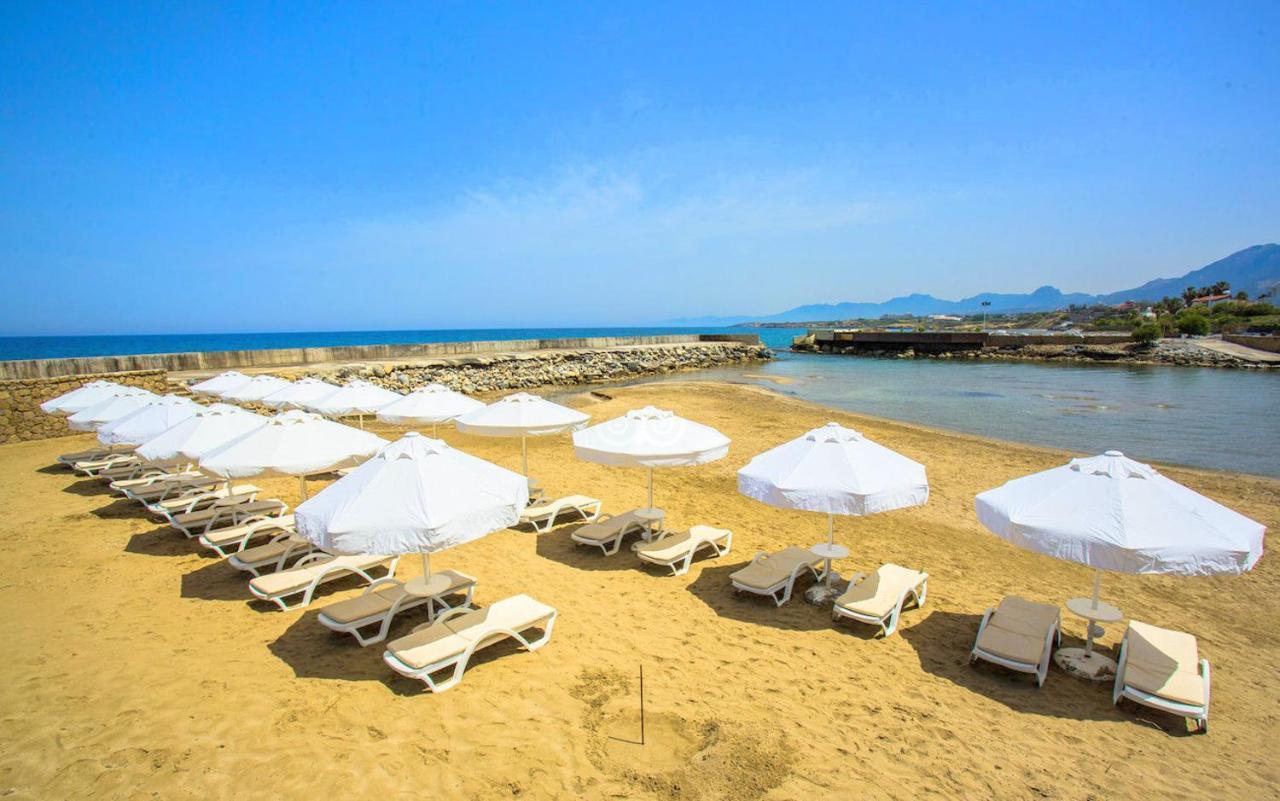 Vuni Palace Premium Hotel & Spa & Casino Beachfront Location ! Kyrenia  Ngoại thất bức ảnh