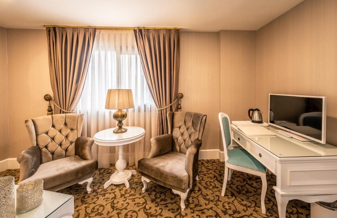 Vuni Palace Premium Hotel & Spa & Casino Beachfront Location ! Kyrenia  Ngoại thất bức ảnh