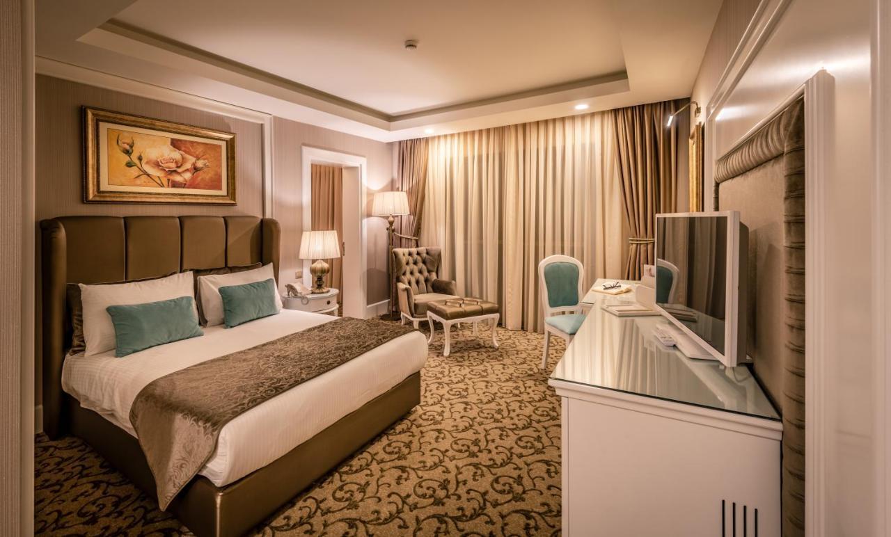 Vuni Palace Premium Hotel & Spa & Casino Beachfront Location ! Kyrenia  Ngoại thất bức ảnh