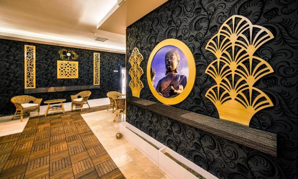 Vuni Palace Premium Hotel & Spa & Casino Beachfront Location ! Kyrenia  Ngoại thất bức ảnh
